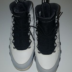 Jordan Retro 9
